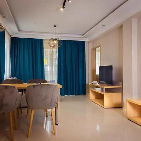 Хотел Vemara Boutique Hotel-free Parking 3*