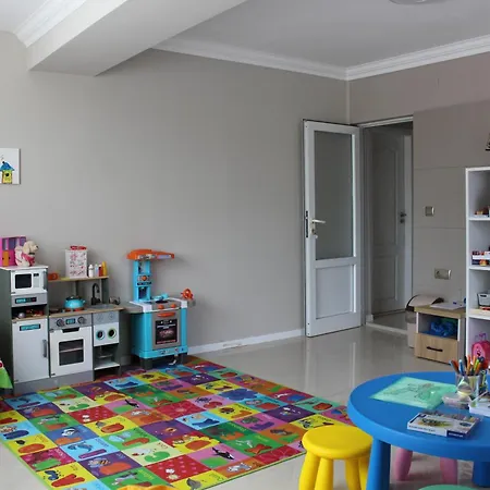 Vemara Boutique Hotel-free Parking Хотел 3*