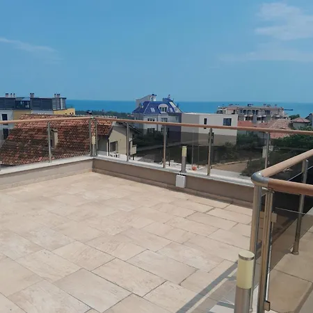 Хотел Vemara Boutique Hotel-free Parking Варна