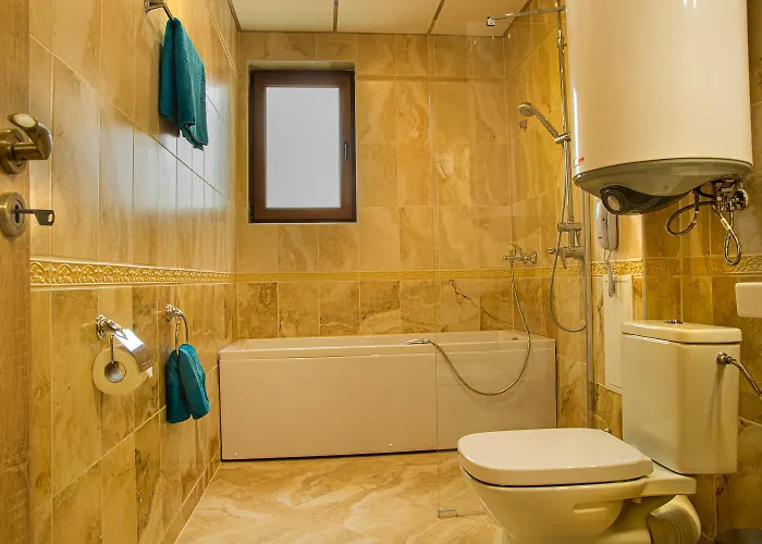 Vemara Boutique Hotel-free Parking