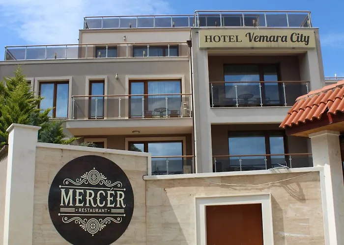 Vemara Boutique Hotel-free Parking 3* Варна