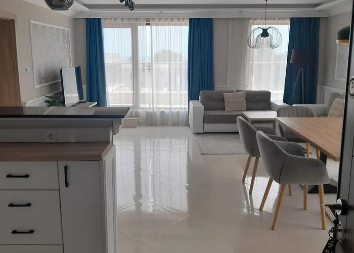 Vemara Boutique Hotel-free Parking Хотел Варна