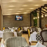 Vemara Boutique Hotel-free Parking Hotel 3*