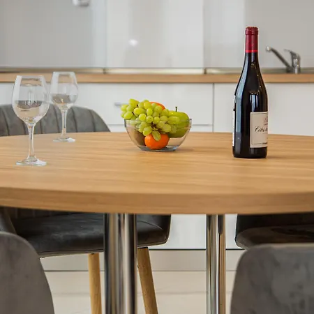 Vemara Boutique Hotel-free Parking 호텔 3*