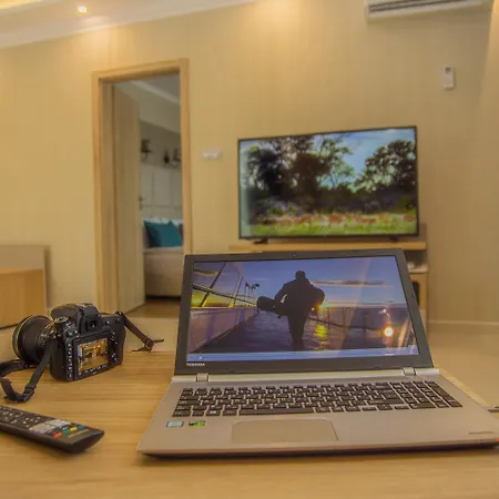 Vemara Boutique Hotel-free Parking ホテル 3*