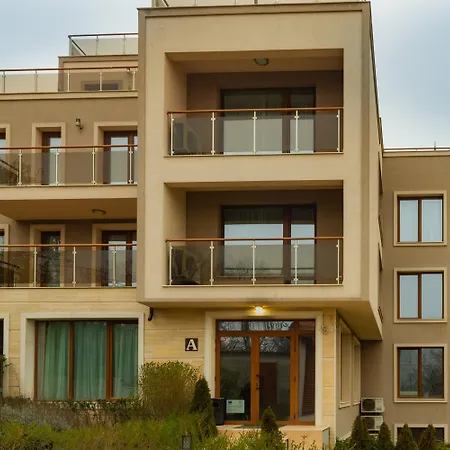 Hotel Vemara Boutique Hotel-free Parking Varna