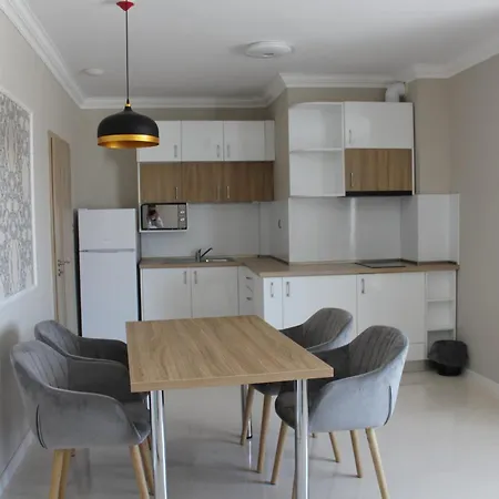 Vemara Boutique Hotel-free Parking Готель Варна