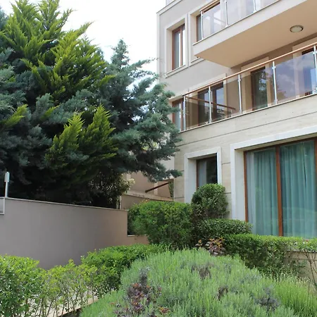 Vemara Boutique Hotel-free Parking ホテル