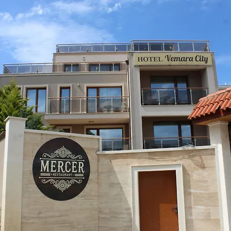 Vemara Boutique Hotel-free Parking 3* 바르나