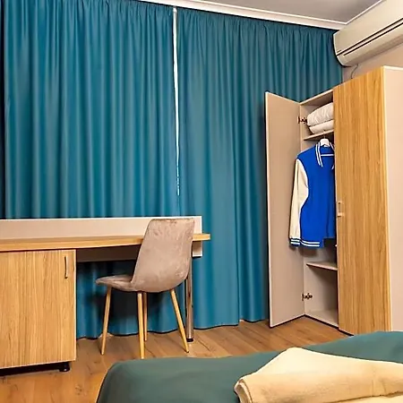 Vemara Boutique Hotel-free Parking Hotel 3*