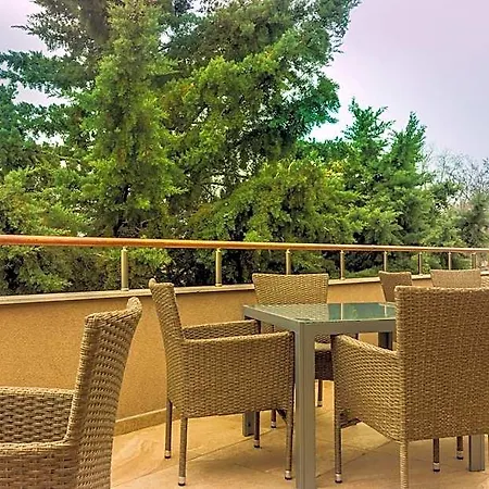 Hotel Vemara Boutique Hotel-free Parking 3*