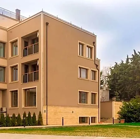Vemara Boutique Hotel-free Parking Hotel