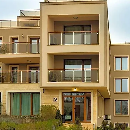 Vemara Boutique Hotel-free Parking Varna