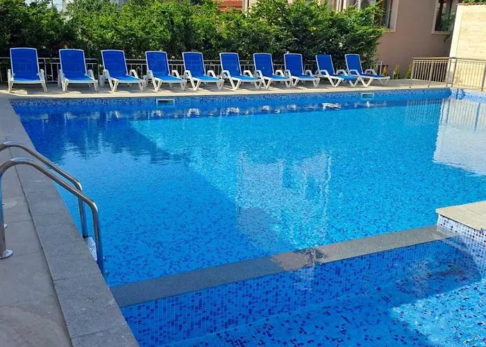 Vemara Boutique Hotel-free Parking 酒店 瓦爾納